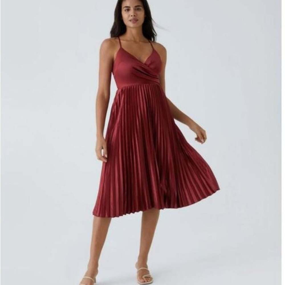Halara flowy mini dress plum blossom red NWT sz XS